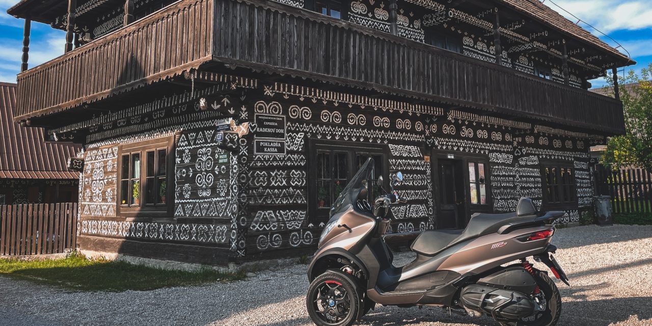 Test: Piaggio MP3 500 – keď máš o koliesko viac