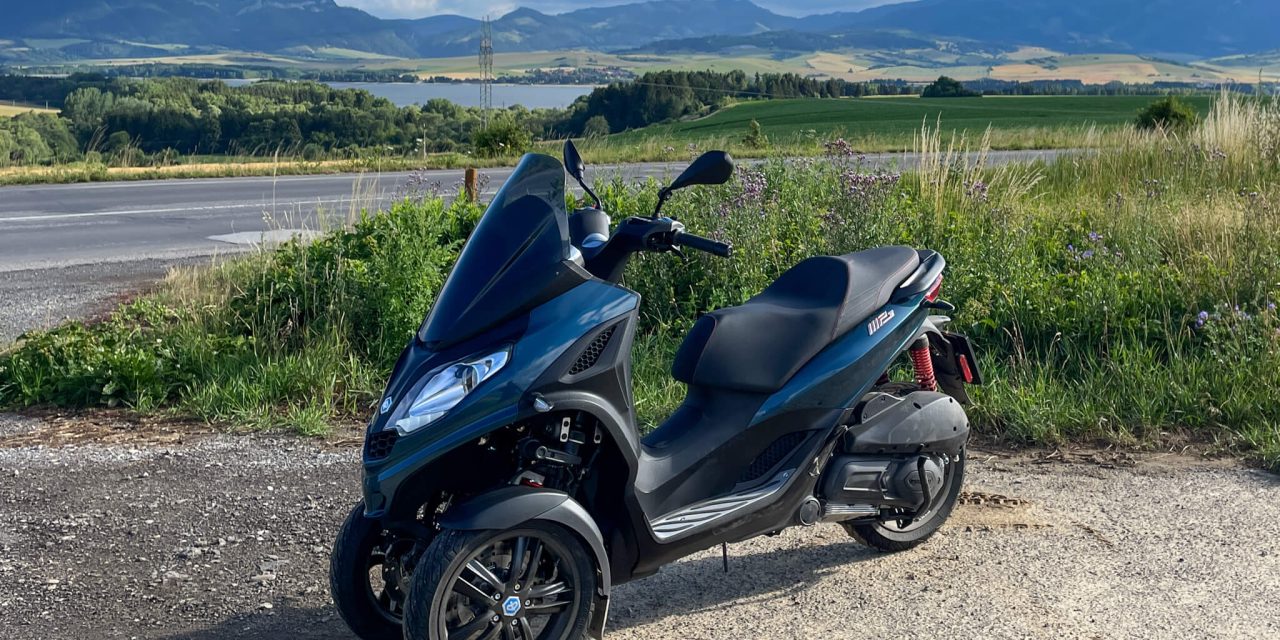 Test: Piaggio MP3 300 HPE – z mesta kráska